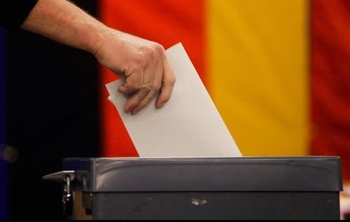 NEMCI GLASAJU: Veći odziv nego na prethodnim izborima! Angela Merkel se bori za četvrti mandat!