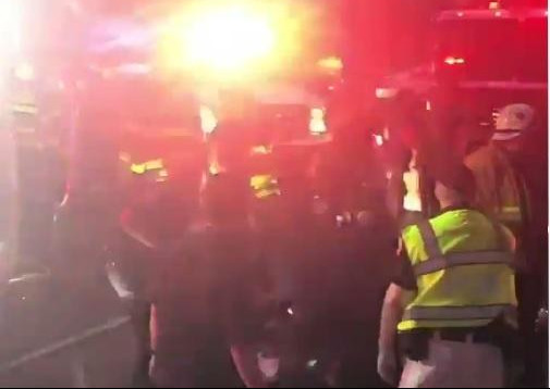 (VIDEO) SUDAR AUTOBUSA U NJUJORKU: Tri osobe poginule, najmanje 16 povređeno!