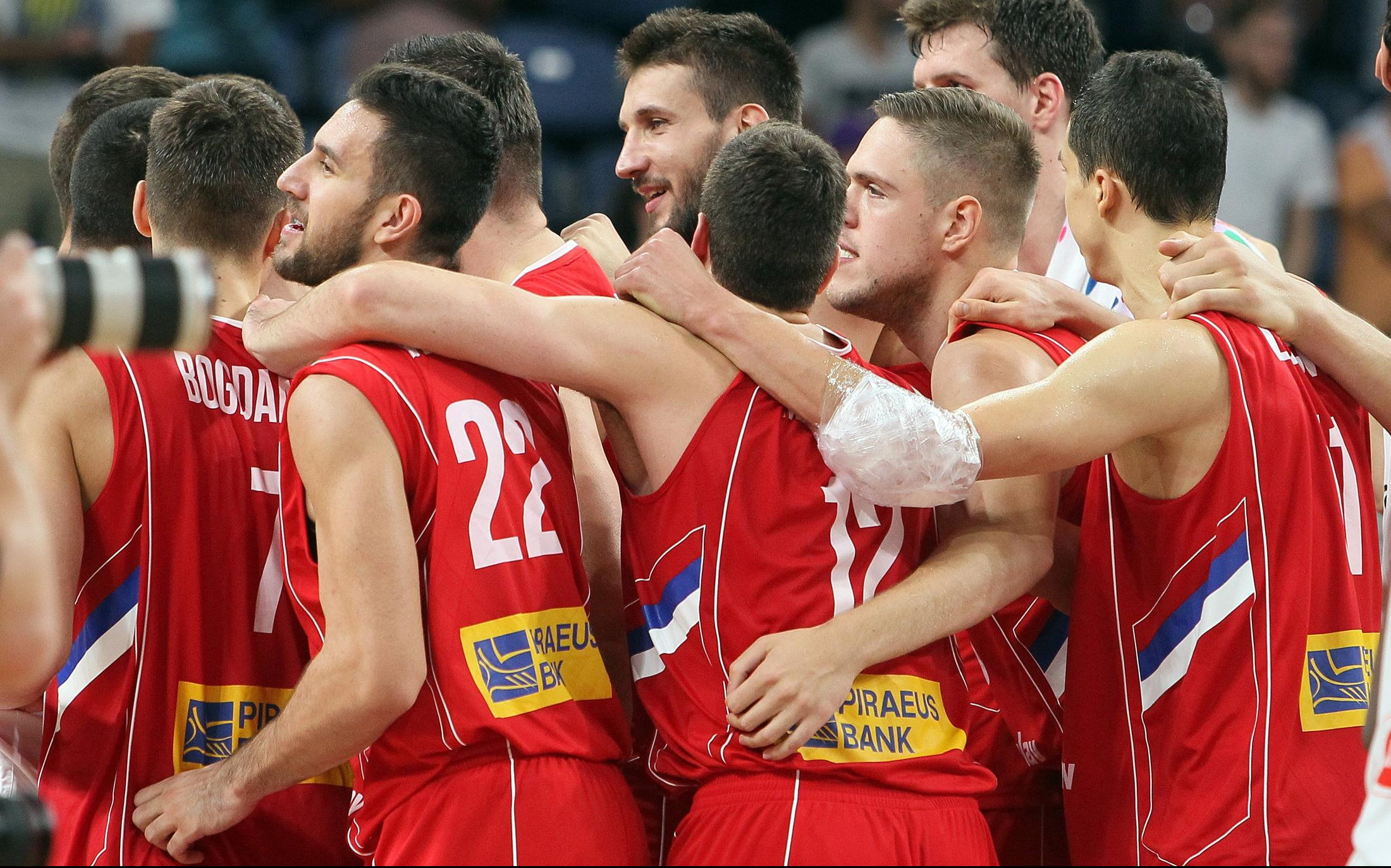 (FOTO) "ORLOVIMA" PODRŠKA STIGLA IZ NBA! Kingsi i Pistonsi uz Srbiju protiv Rusije!