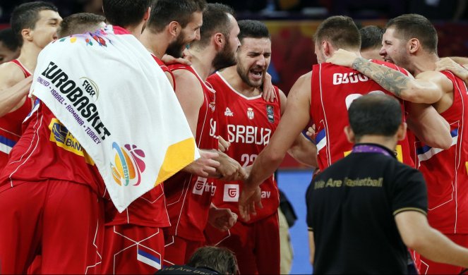 (FOTO) CEPAJTE MAJSTORI, "ORLOVI" LETE KA MEDALJI! Srbija razbila Italiju, preko Rusije do finala!