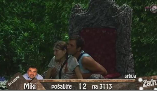 (VIDEO) NIJE IH BIO BLAM, VATALI SE PRED SVIMA U ZADRUZI: Marko i Divna u ljubavnom zasnosu kod drveta mudrosti!