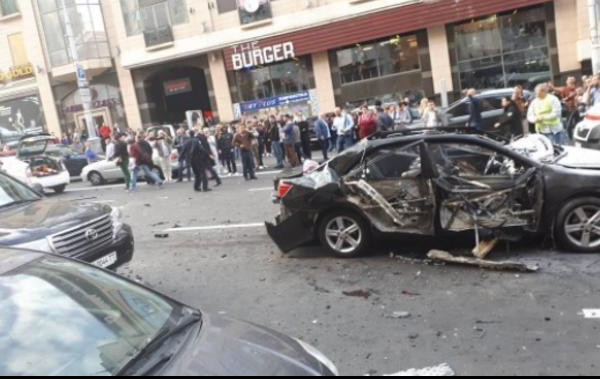 (FOTO) DRAMA U KIJEVU! Snažna eksplozija u centru grada, ima žrtava!
