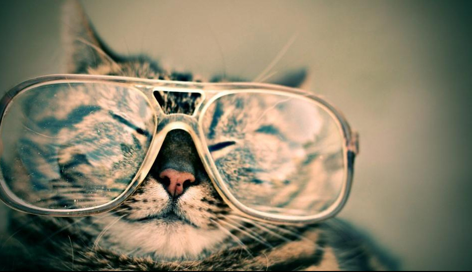 POGLEDAJTE U MRKLOM MRAKU: Super saveti za osobe koje nose naočare!
