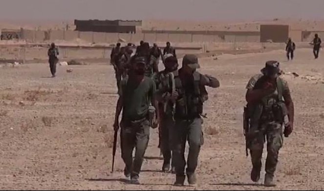 (VIDEO) KRAH DŽIHADISTA U SIRIJI: Jedno za drugim padaju uporišta Islamske države, presudna ofanziva na Deir ez Zor!