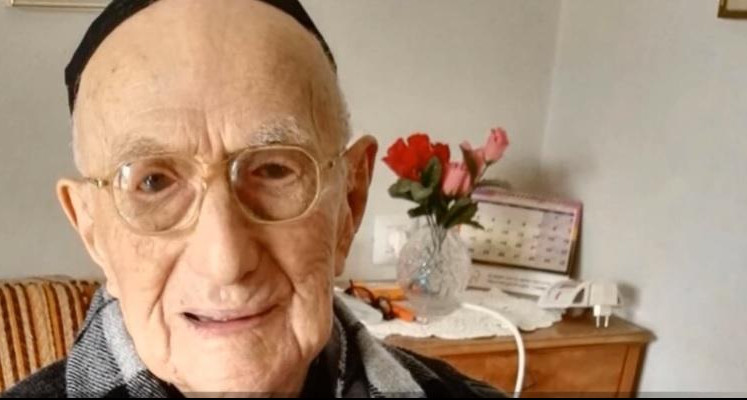 PREŽIVEO HOLOKAUST! Preminuo Izraelac u 113. godini, najstariji muškarac na svetu!