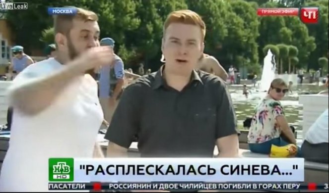 (VIDEO) PESNICA U GLAVU! Ruski novinar PRETUČEN tokom direktnog uključenja!