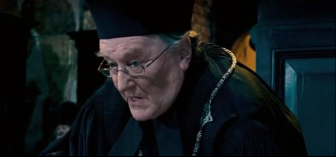 (VIDEO) PREMINUO glumac Robert Hardi, zvezda filma o Hariju Poteru