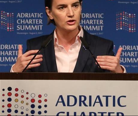 NATO POŠTUJE VOJNU NEUTRALNOST SRBIJE: Premijerka Ana Brnabić sumirala zaključke samita u Podgorici!