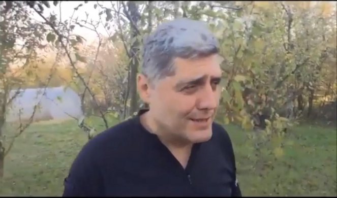 POD ŠLJIVU, BATO! Dr Miroljub Petrović objašnjava zašto je lečenje na selu NAJBOLJI BIZNIS!