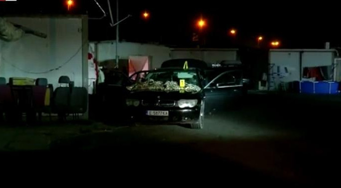 (VIDEO) MISTERIOZNA SMRT U NAPULJU: Devojčica (3) iz Srbije pronađena bez odeće u automobilu svog dede!