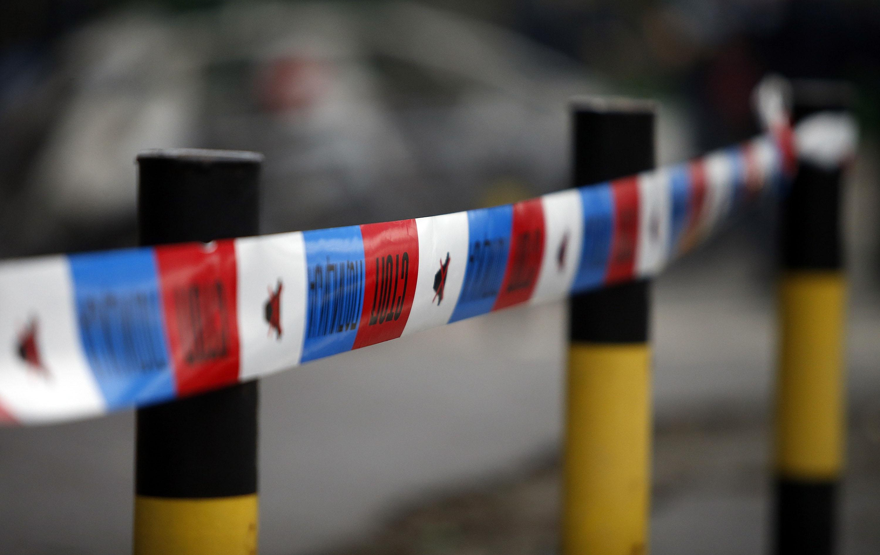PORED POLICIJSKE STANICE IZGOREO AUTOMOBIL: Incident u Novom Sadu