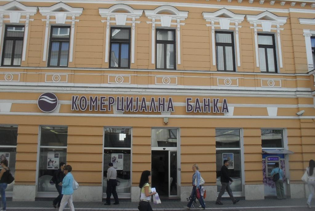POTPISAN UGOVOR o kreditu između Komercijalne banke Beograd i Vlade Republike Srpske