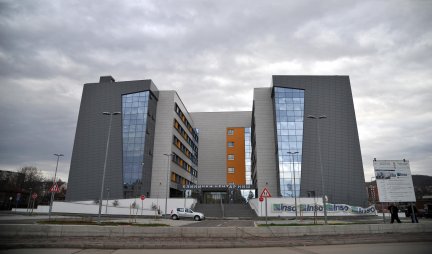 TOKOM NOĆI PRIMILI 14 PACIJENATA NA INTENZIVNU NEGU! Deo novog Kliničkog centra u Nišu postaje kovid bolnica