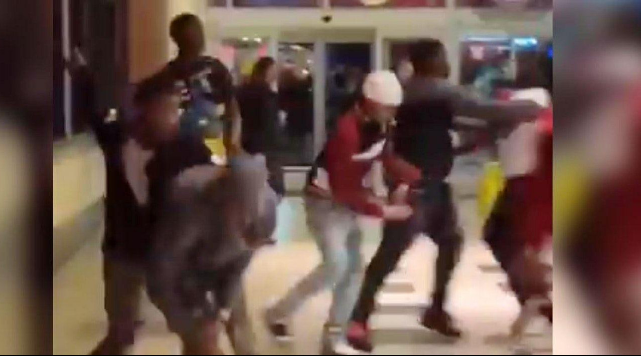 (VIDEO) PUCNJAVA U MEMFISU! U  tržnom centru troje ranjeno, četvoro uhapšeno!