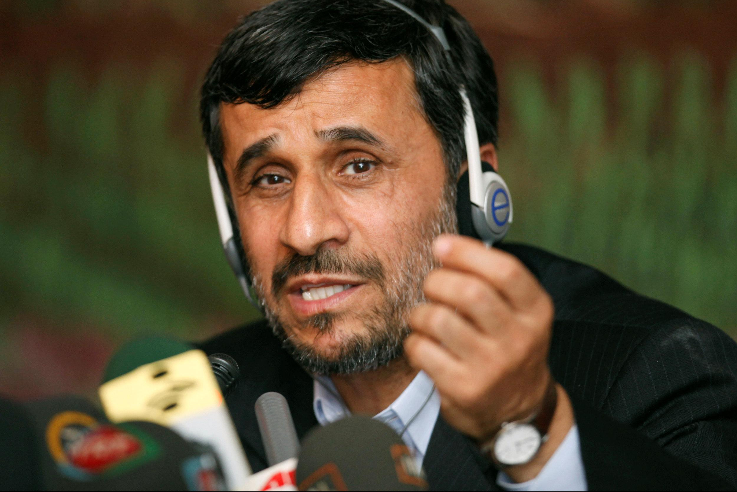 PODSTICAO NEREDE?! U Iranu uhapšen bivši predsednik Ahmadinežad!