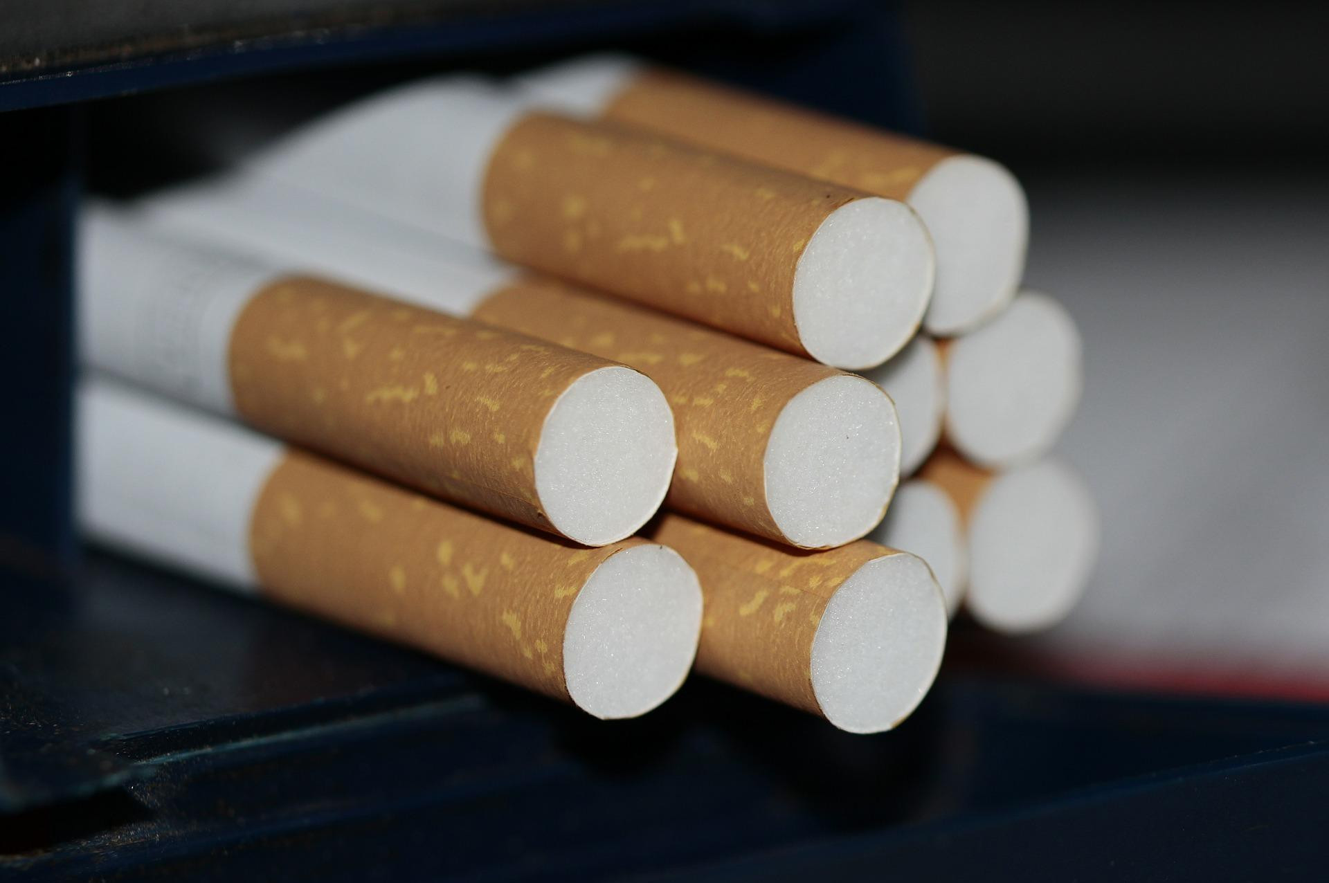 AKCIJA PORESKE UPRAVE I POLICIJE :Oduzeto 17.500 paklica cigareta
