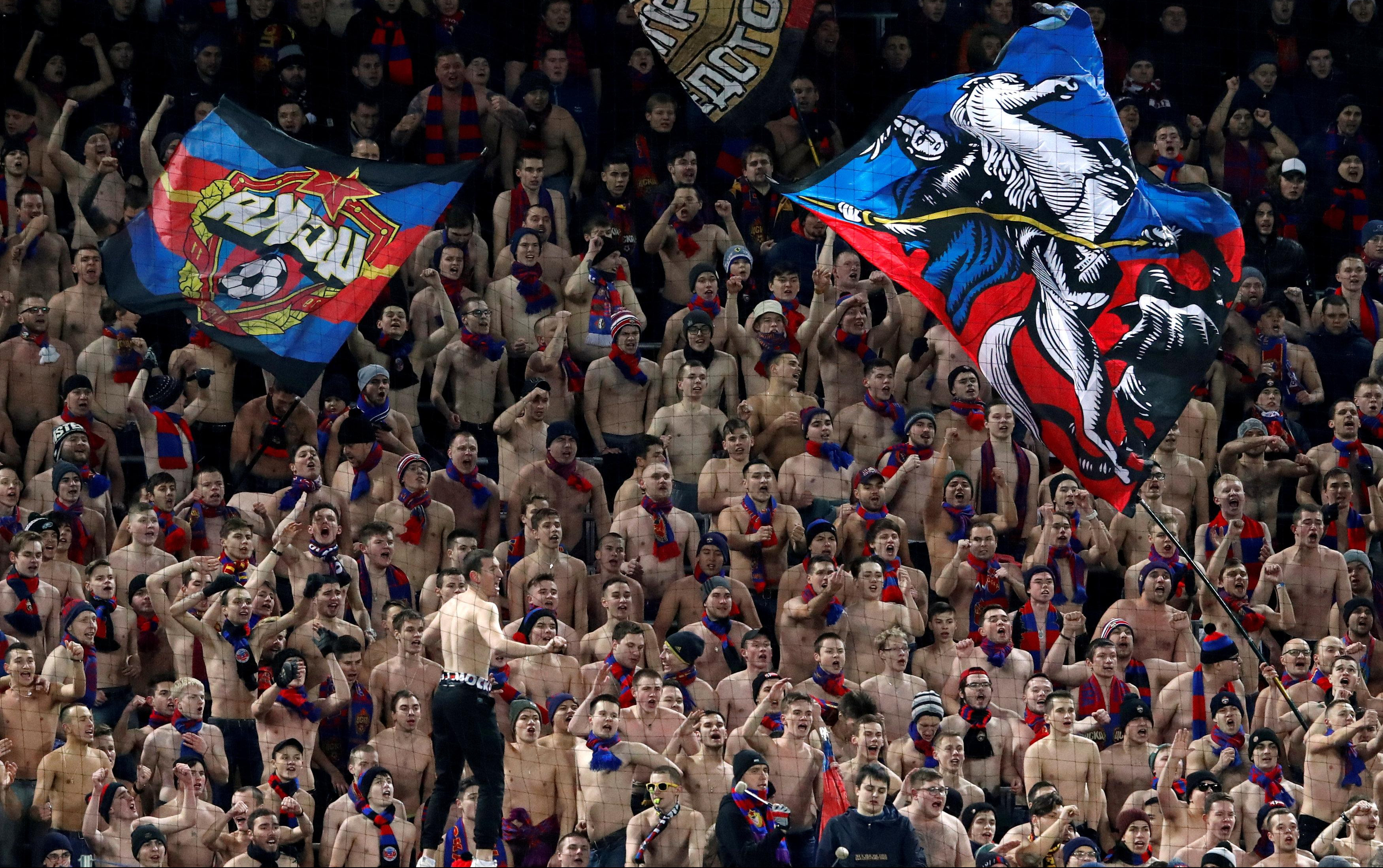RUSI STIGLI U BEOGRAD! Navijači CSKA se okupljaju u centru Beograda i kreću na "Marakanu"!