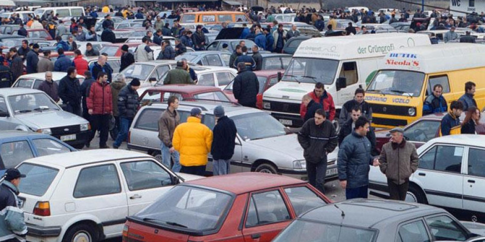 UVOZ AUTOMOBILA U SRBIJU JE ZABRANJEN Ljudi i dalje kupuju kola, ali POSTOJE DVE OTEŽAVAJUĆE OKOLNOSTI