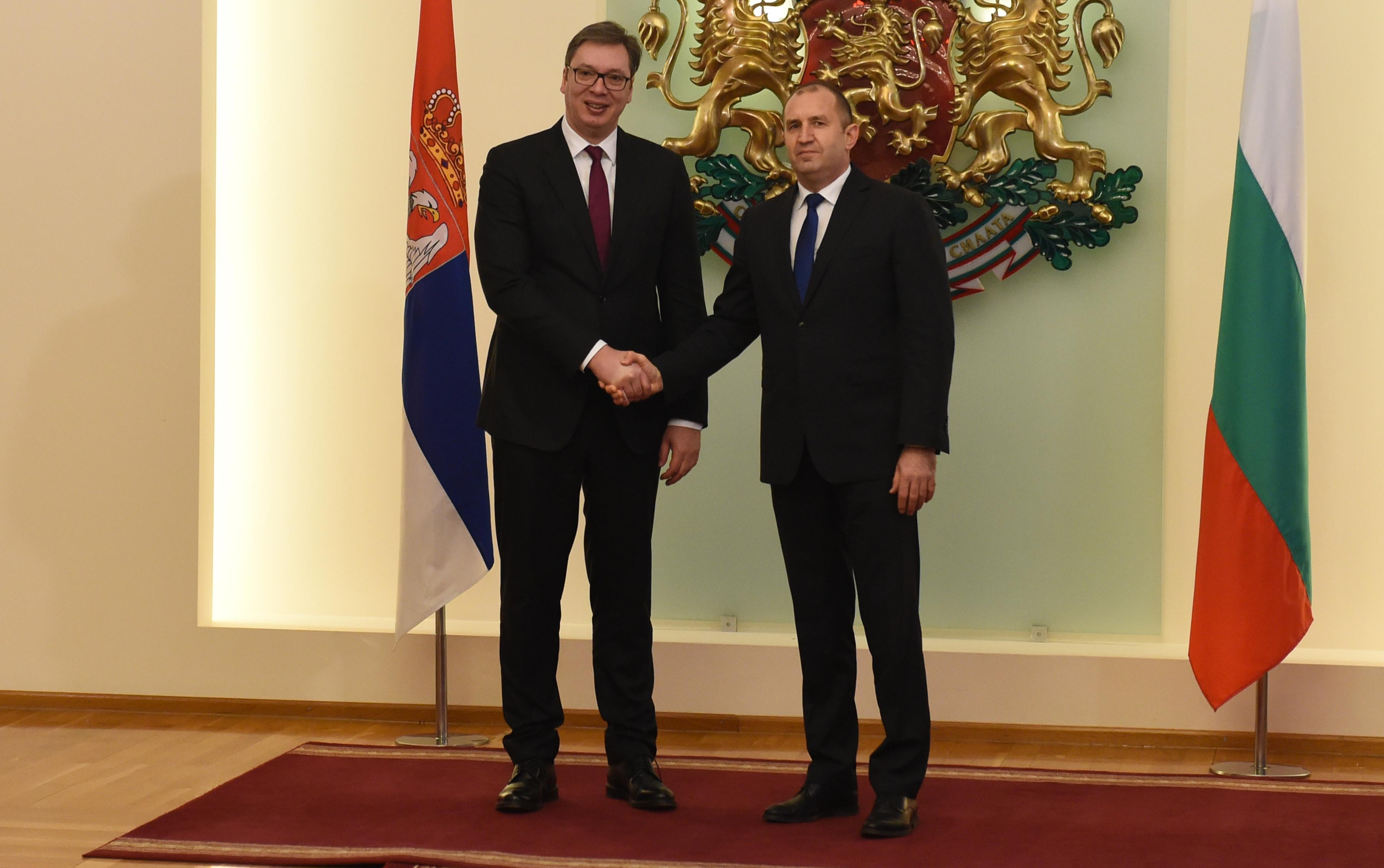 (FOTO) VUČIĆ DOPUTOVAO U SOFIJU! Predsednik Srbije stigao u Bugarsku, sastao se sa Radevim