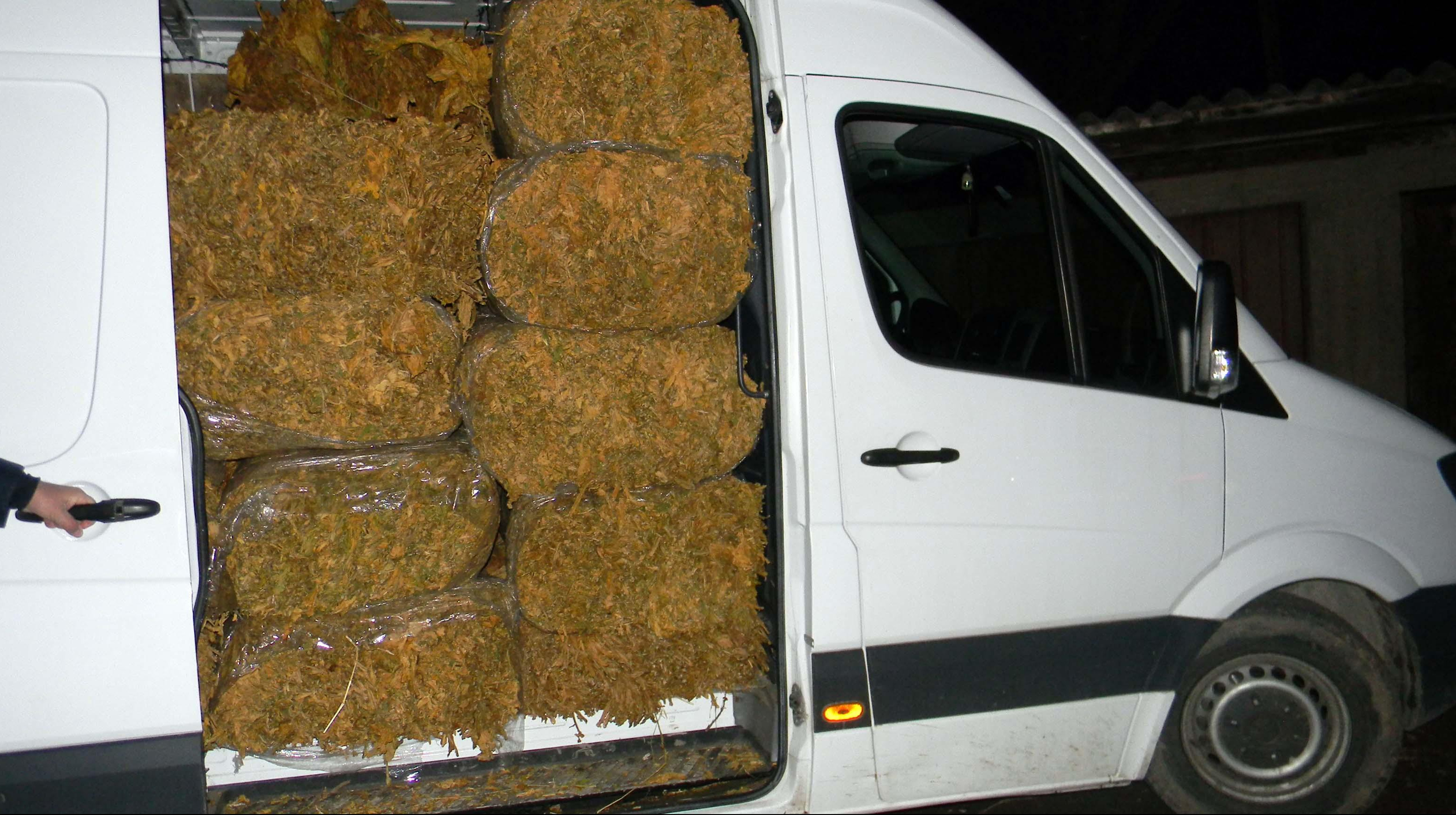 POLICIJA ZAPLENILA 1.730 kilograma duvana u listu!