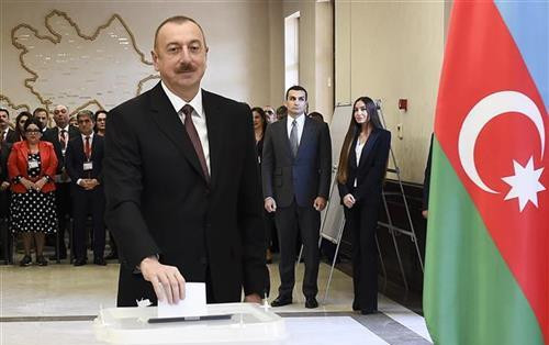 BEZ KONKURENCIJE: ​Ubedljiva pobeda Alijeva na predsedničkim izborima u Azerbejdžanu!
