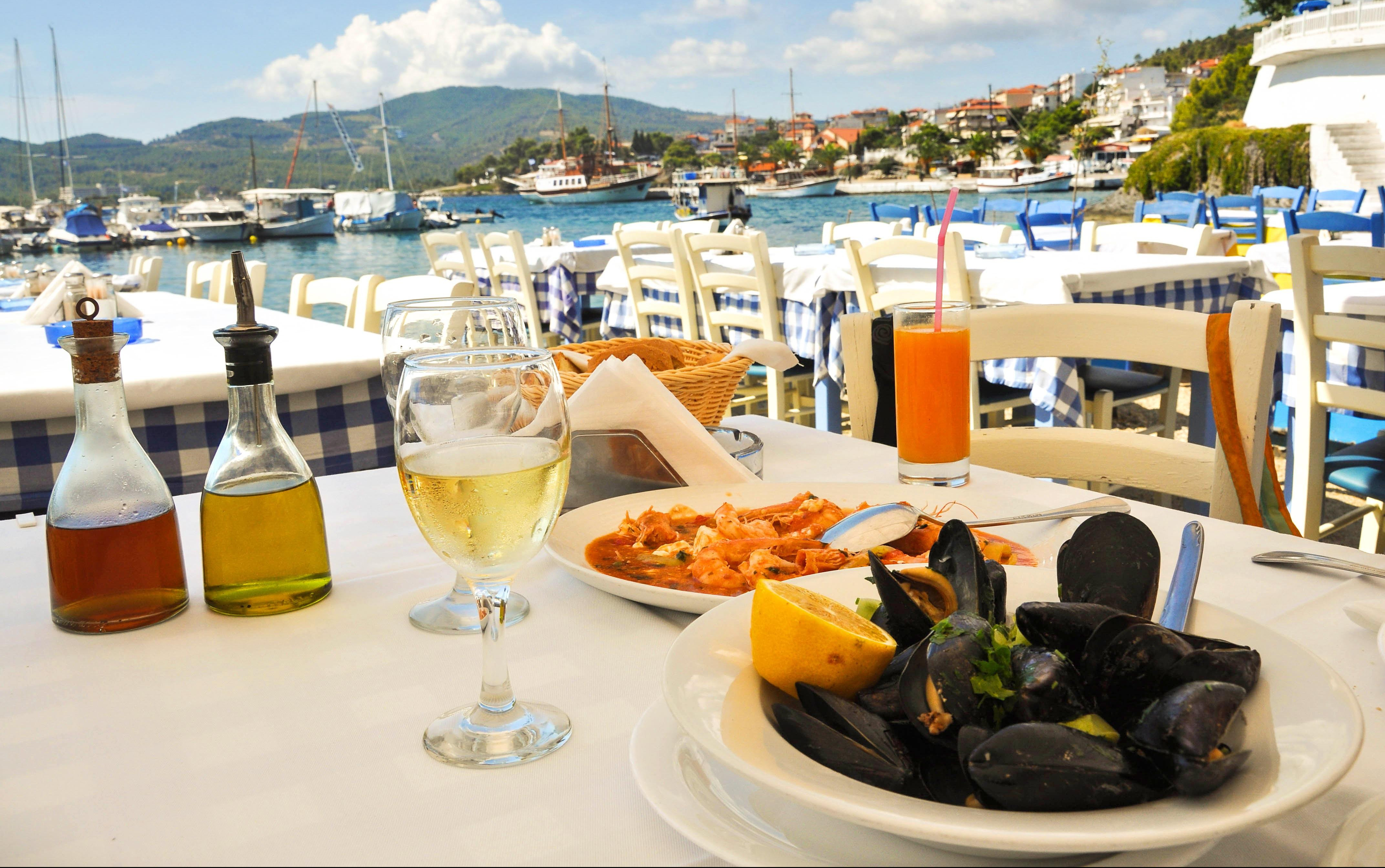 DAŠAK GRČKE ZA STOLOM! Sveža i ukusna mediteranska ishrana!