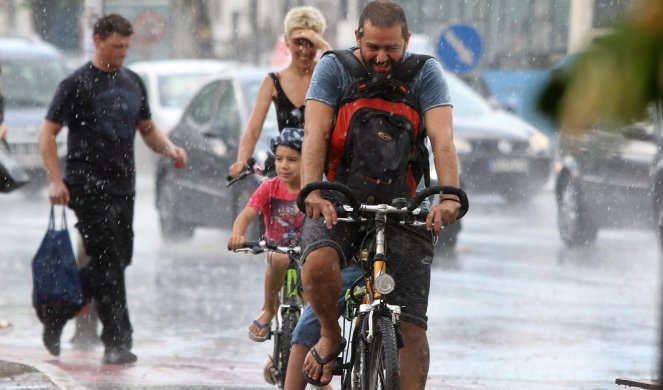 LETO SE PREDAJE! U većem delu Srbije danas kiša, na istoku suvo