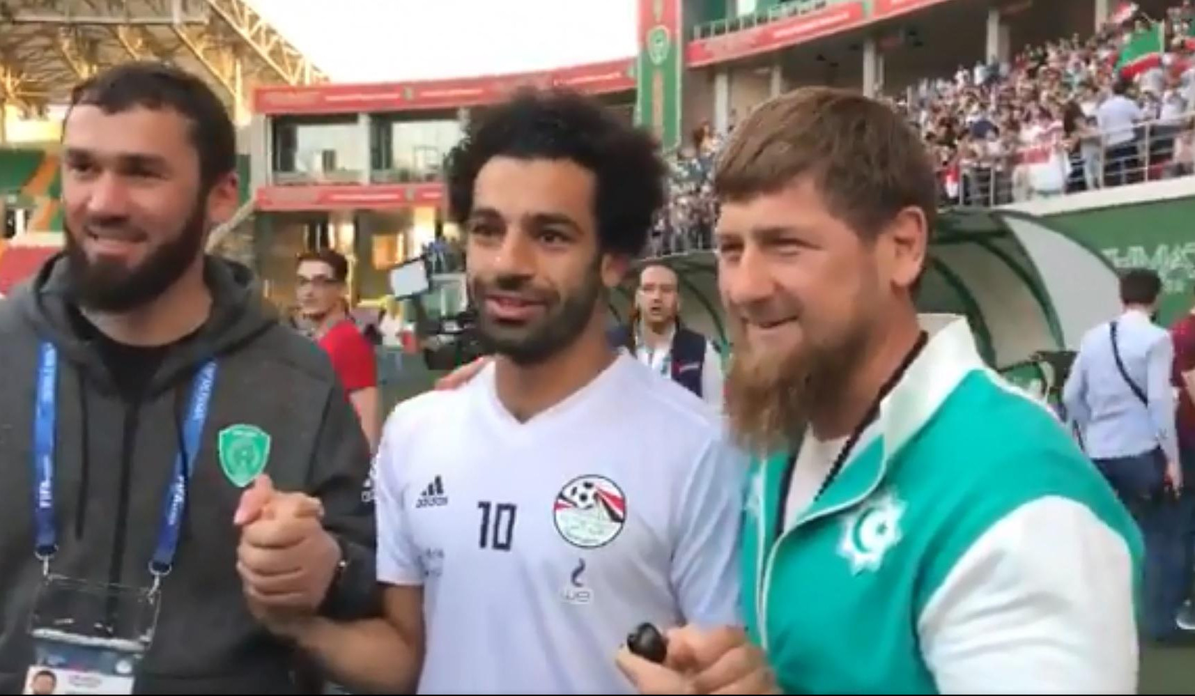 (VIDEO) KADIROV DOČEKAO SALAHA! Čečeni u transu zbog dolaska reprezentacije Egipta!