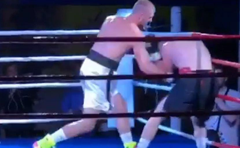 (VIDEO) VELJKO RAŽNATOVIĆ PATOSIRAO HRVATA! Ušao u ring sa srpskom zastavom, PA BRUTALNO PRETUKAO HRVOJA!