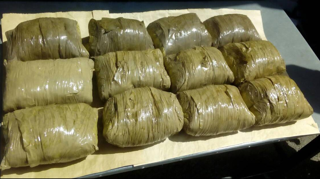 (FOTO) USPEŠNA AKCIJA POLICIJE: Uhapseno šest članova organizovane kriminalne grupe i zaplenjeno 7 kilograma marihuane!