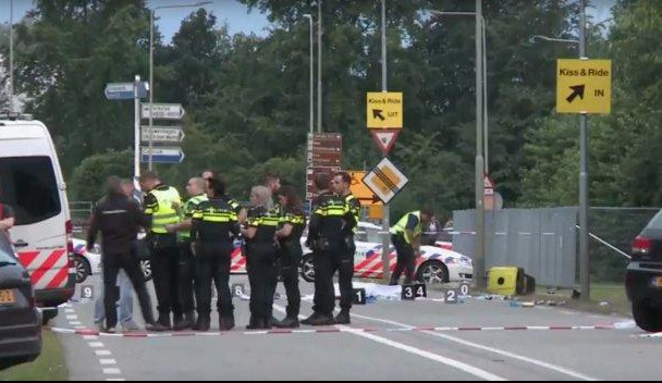 AUTOBUS ULETEO U PUBLIKU NA MUZIČKOM FESTIVALU! Jedna osoba poginula, tri povređene u Holandiji!