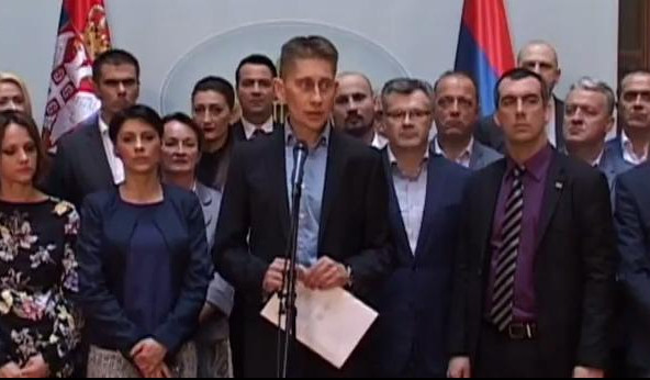 (VIDEO) MARTINOVIĆ: Država da reaguje na otvorene pretnje smrću Vučiću!