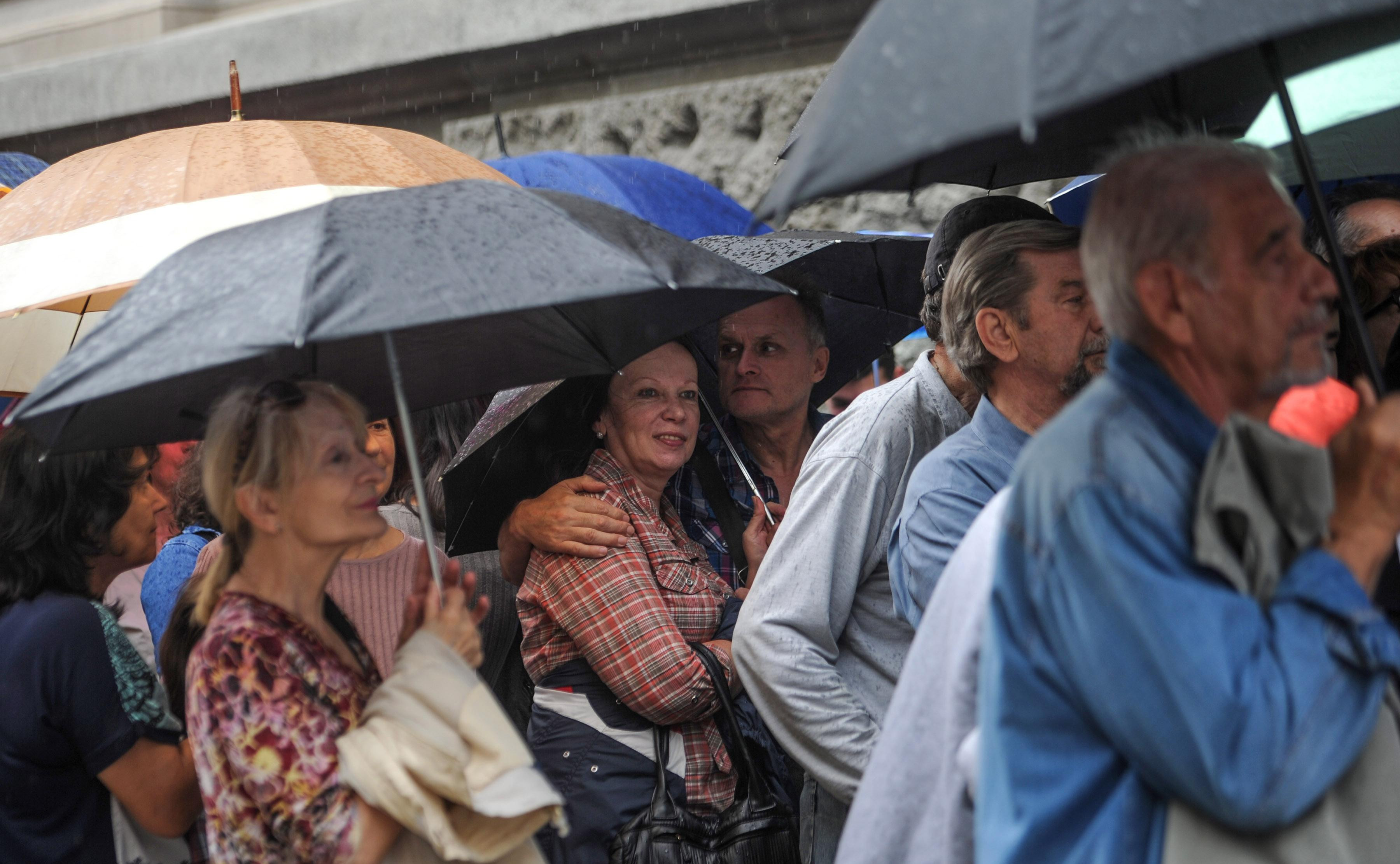Kiša ne sprečava građane da posete muzej