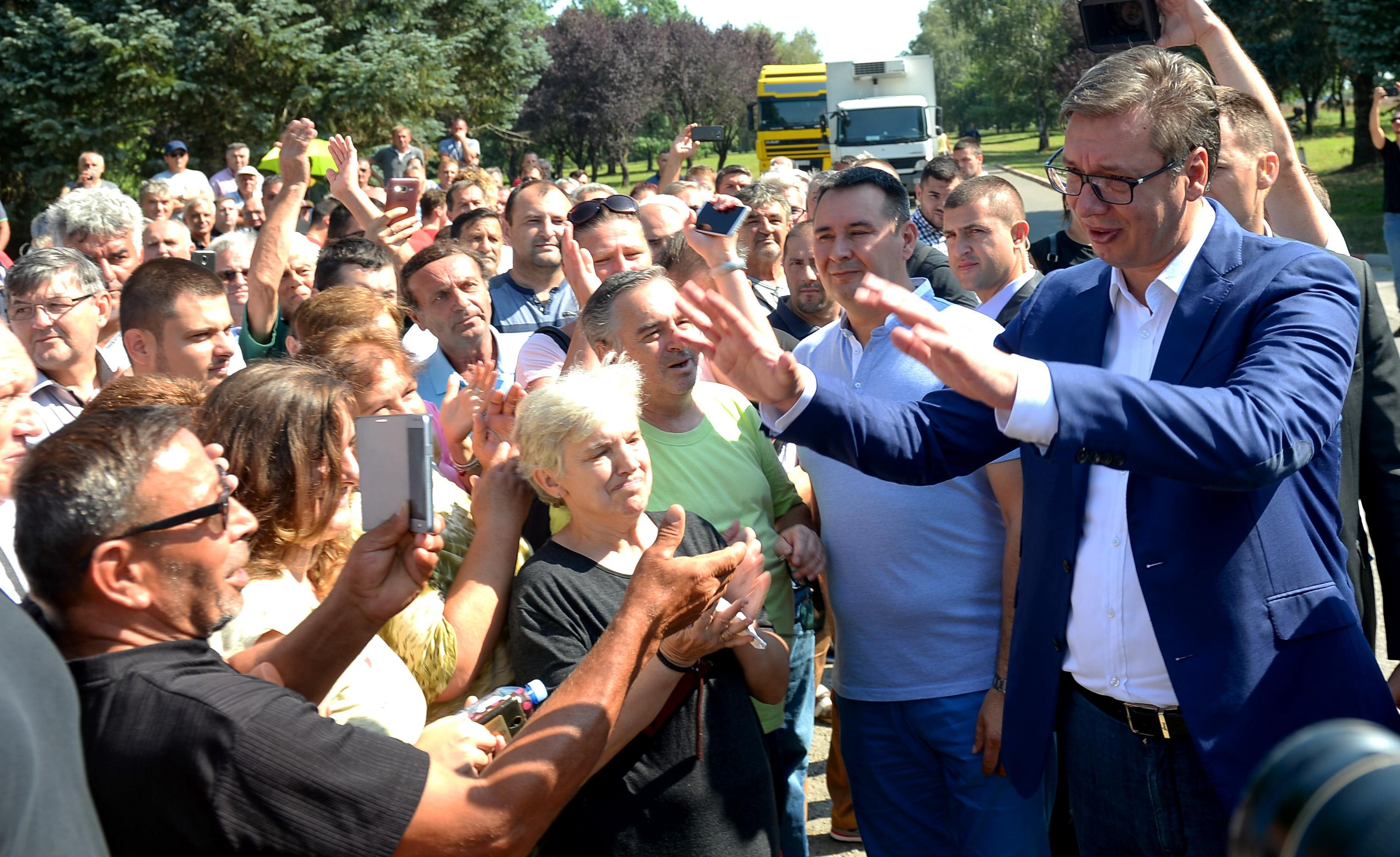ŠIPTARI CRTAJU VUČIĆU METU NA ČELU! Javno otkrili trasu kojom treba da se kreće srpski predsednik prilikom posete Kosovu!
