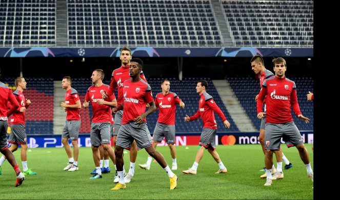 ZVEZDA DVA MEČA BEZ PUBLIKE U GOSTIMA! UEFA kaznila crveno-bele zbog ulaska navijača na teren