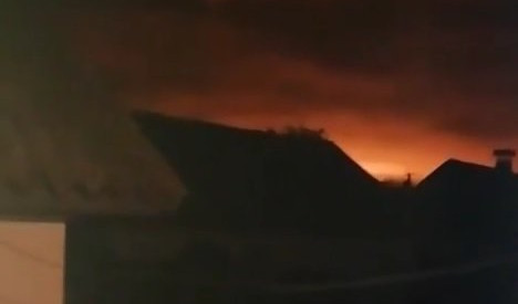 (VIDEO) DRAMA U UKRAJINI: Eksplozija u skladištu municije, u toku evakuacija!