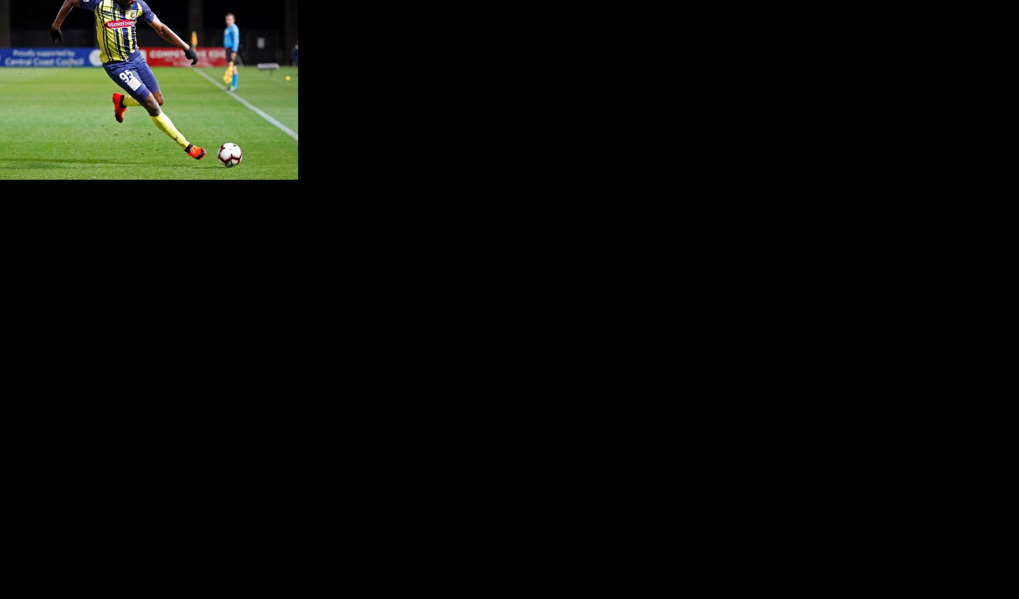 (VIDEO) JUSEIN BOLT DVOSTRUKI STRELAC! Najbrži čovek sveta postigao prve golove u karijeri