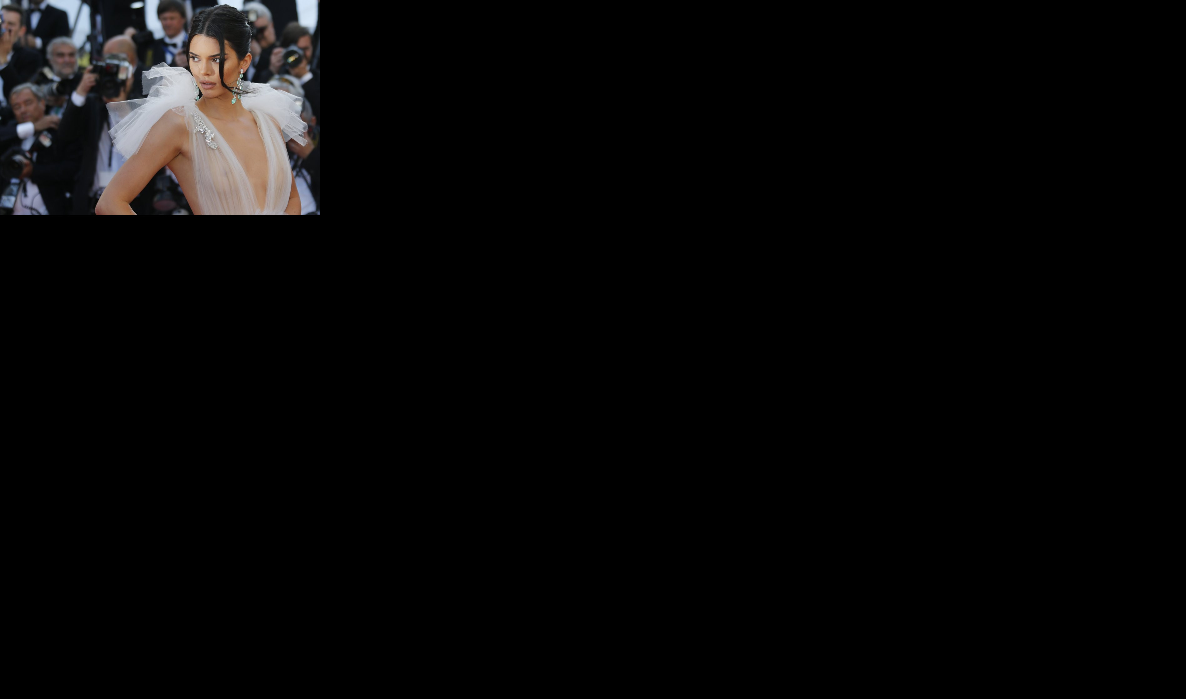 ŽIZEL IZGUBILA TRON! Kendal Džener je danas najplaćenija manekenka na svetu