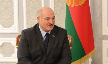 NEĆEMO DA RATUJEMO, ALI ODGOVORIĆEMO NA DEMONSTRACIJU SILE AMERA! Lukašenko: Mi smo miroljubiva država, ali oružane snage SAD nikada nisu bile bliže našoj granici!