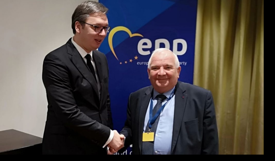 VUČIĆ U HELSINKIJU! Predsednik Srbije se sastao sa šefom EPP Žozefom Dolom
