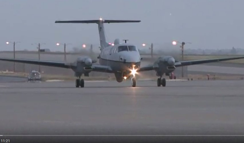 ALARMANTNO! Špijunski avion vojske SAD 'MC-12 liberti' PONOVO NADLETAO SEVER KOSOVA, SNIMAO POLOŽAJE VOJSKE NA TERITORIJI SRBIJE?!