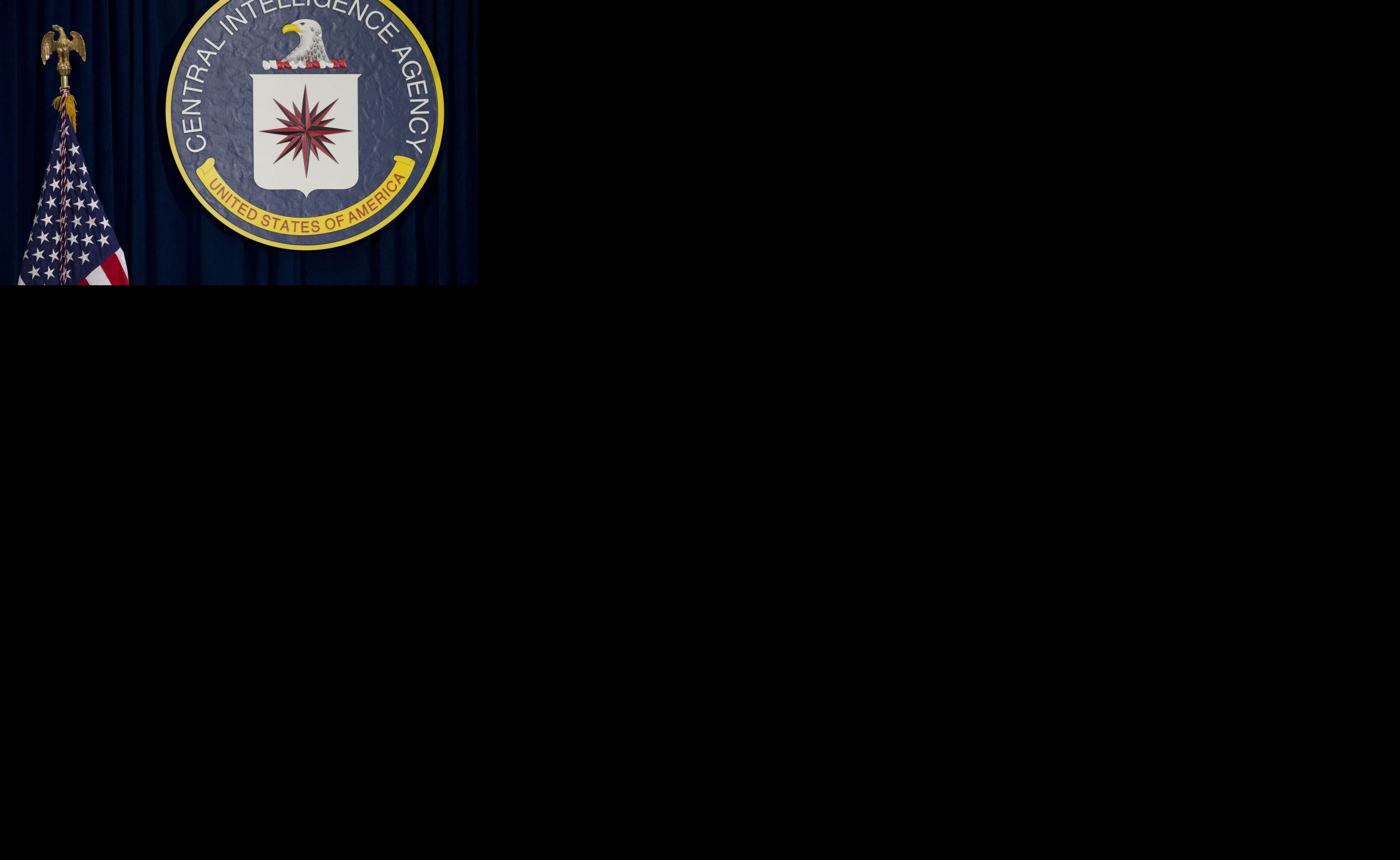 PUCNJAVA U SEDIŠTU CIA! FBI otvorio vatru na napadača!