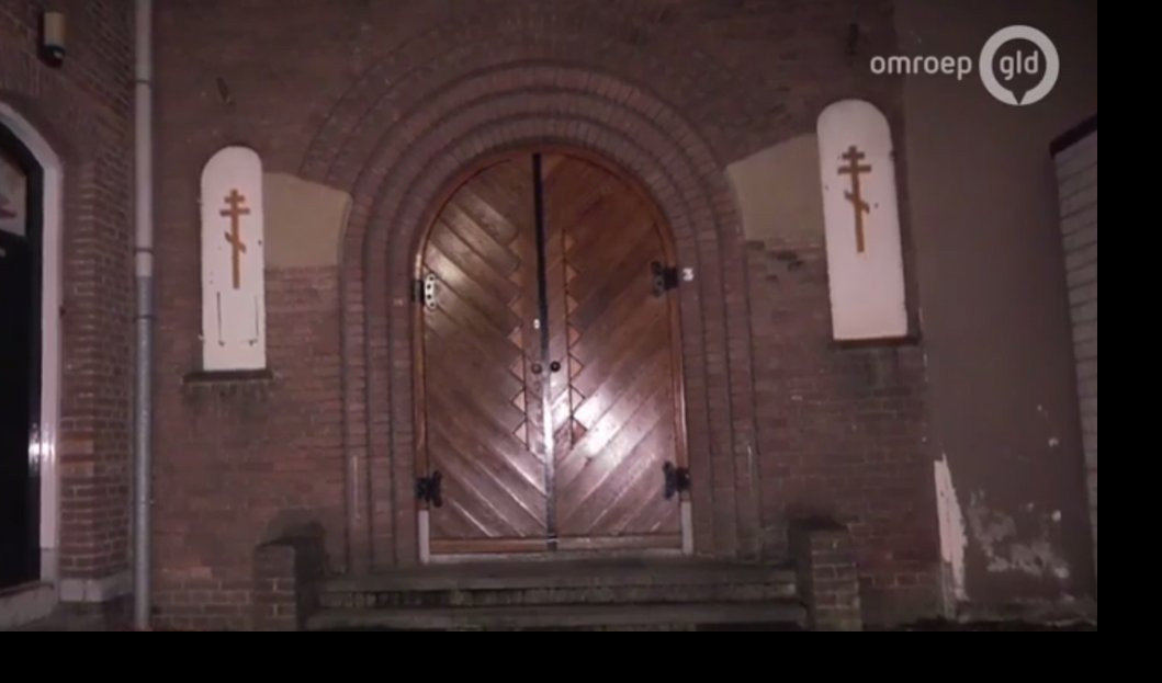 (VIDEO) ZBOG PRETNJI OTKAZANA BOŽIĆNA LITURGIJA! Vernici SPC u Holandiji šokirani, BLOKIRAN DEO GRADA!