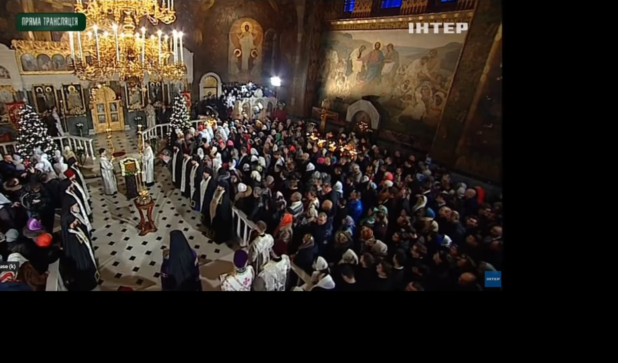(VIDEO) UKRAJINCI PONIZILI POROŠENKA: Uprkos zabranama milioni vernika na liturgijama U CRKVAMA MOSKOVSKE PATRIJARŠIJE!