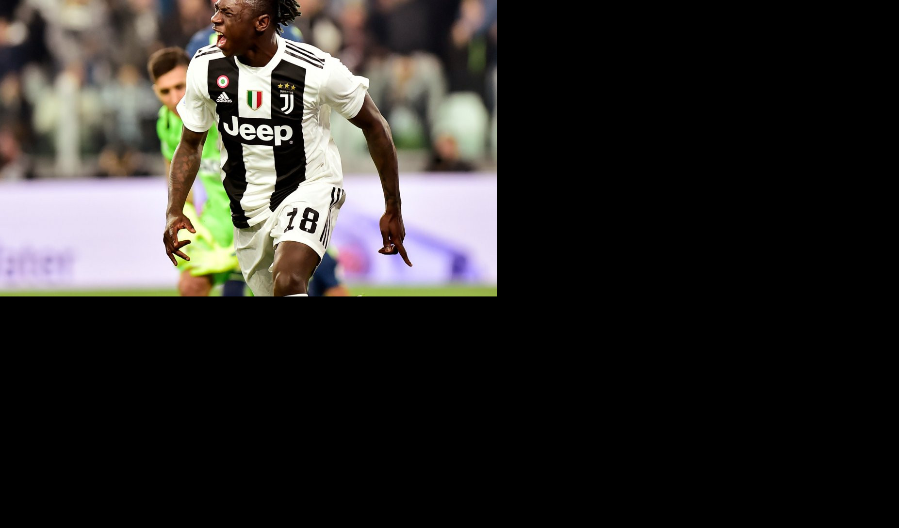 (VIDEO) DOČEKAO PET MINUTA! Napadača Juventusa vređali rasisti iz Kaljarija, a on im nije ostao dužan!
