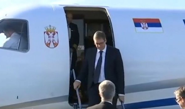 VUČIĆ DOPUTOVAO U BUKUREŠT! Predsednik Srbije sastaje se sa Viorikom Danćilom, Ciprasom i Borisovim!