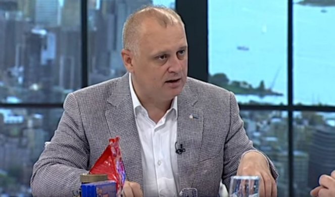 VESIĆ NA FEJSBUKU: Draža Petrović me uvek iznenadi u kojoj meri je spreman da novinarstvo stavi u funkciju svog političkog gazde Đilasa!