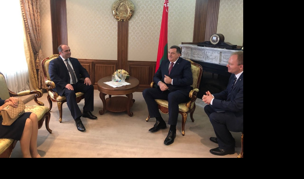 (FOTO/VIDEO) DODIK U POSETI BELORUSIJI! Predsedavajući Predsedništva BiH se sastao sa Lukašenkom!