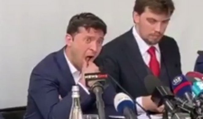 (VIDEO) ZELENSKI PRAVIO ČUDNE FACE, VRTEO GLAVOM... Predsednik Ukrajine zabrinuo naciju - SUMNJA SE DA KORISTI OPIJATE!