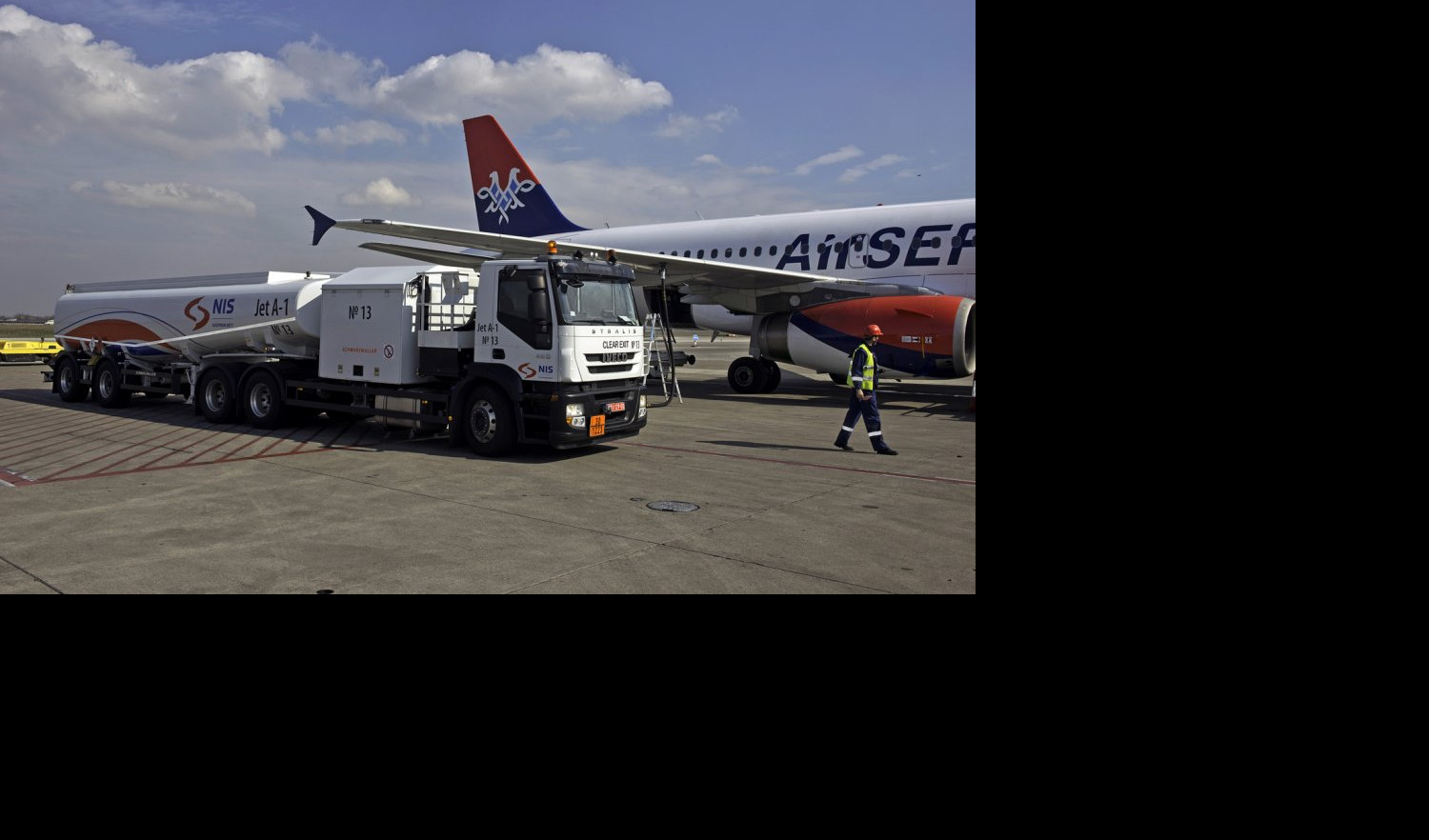 (FOTO) SRBIJA dobila najsavremeniju laboratoriju za kontrolu kvaliteta avio-goriva